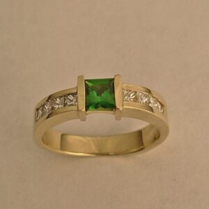 14-Karat-Yellow-Gold-Wedding-Ring-with-Diamond-and-Green-Garnet-by-Southwest-Originals-505-363-7150